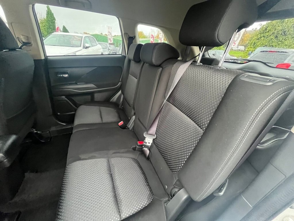Used Mitsubishi Outlander 2017 for sale - 76429873: Photo 18