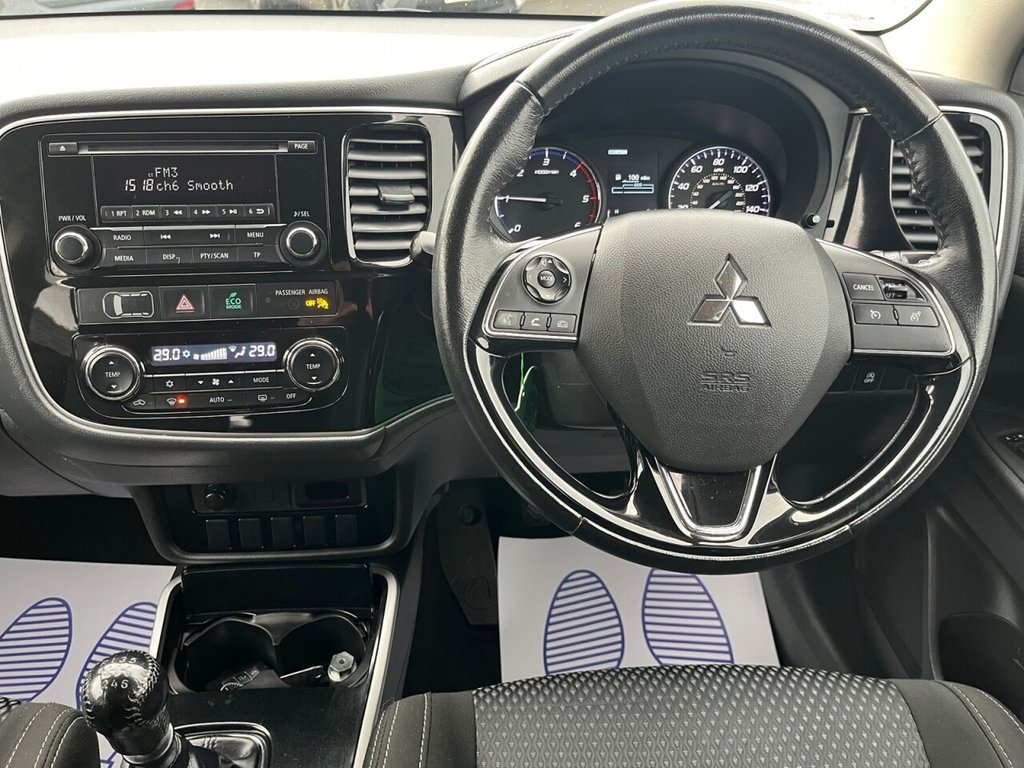 Used Mitsubishi Outlander 2017 for sale - 76429873: Photo 28