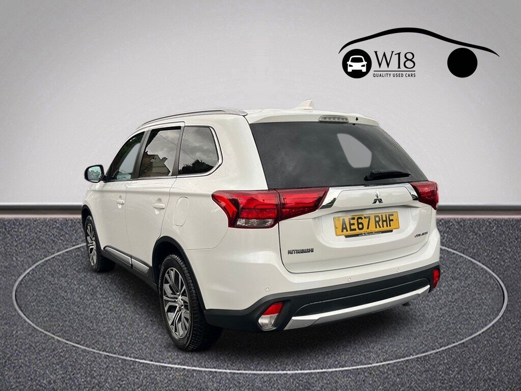 Used Mitsubishi Outlander 2017 for sale - 76429873: Photo 6