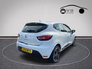 Used Renault Clio 2018 for sale - 79805318: Photo
