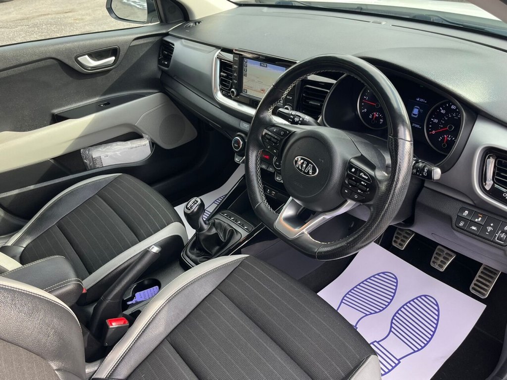 Used Kia Stonic 2018 for sale - 76147631: Photo 12