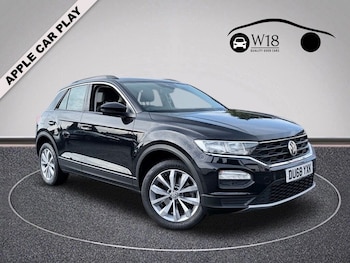 Used Volkswagen T-Roc 2018 for sale - 77557871: Photo