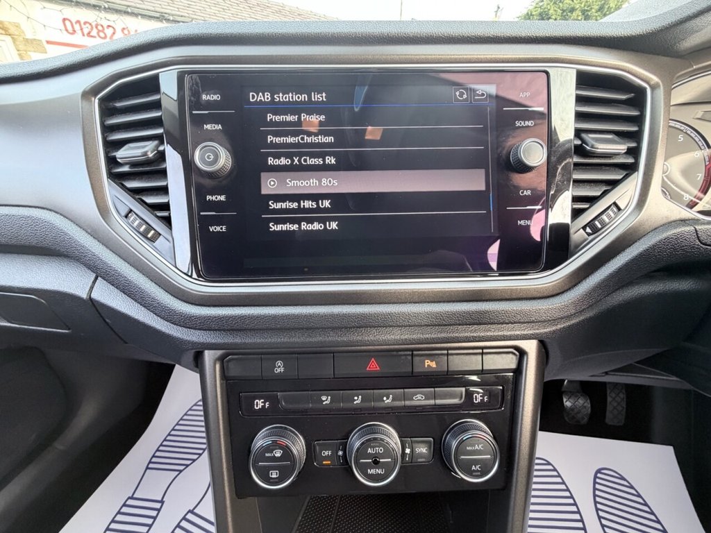 Used Volkswagen T-Roc 2018 for sale - 77557871: Photo 20