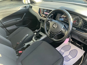 Used Volkswagen Polo 2018 for sale - 77212984: Photo