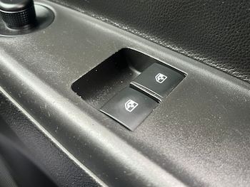 Used Vauxhall Viva 2018 for sale - 78227877: Photo