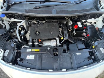 Used Peugeot 3008 2019 for sale - 77919865: Photo