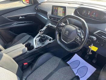 Used Peugeot 3008 2019 for sale - 77919865: Photo