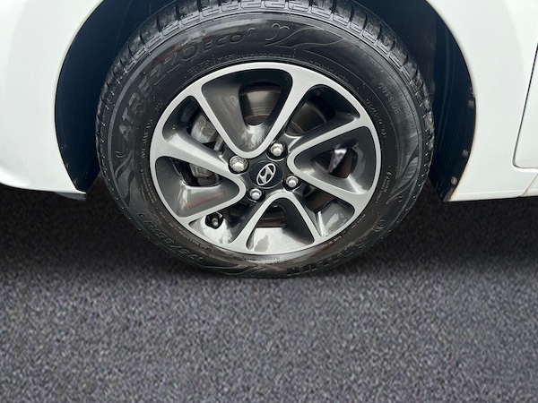 Used Hyundai i10 2018 for sale - 76223965: Photo 11