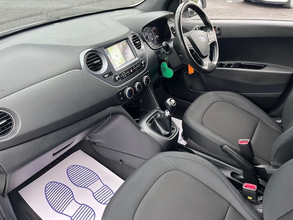 Used Hyundai i10 2018 for sale - 76223965: Photo 14
