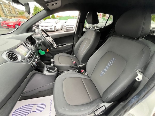 Used Hyundai i10 2018 for sale - 76223965: Photo 15