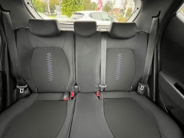 Used Hyundai i10 2018 for sale - 76223965: Photo 16