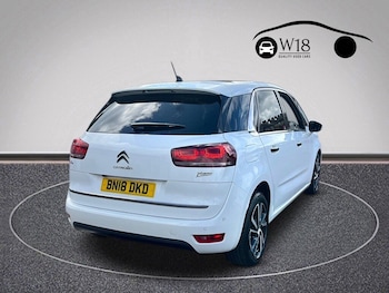 Used Citroen C4 Picasso 2018 for sale - 78887521: Photo
