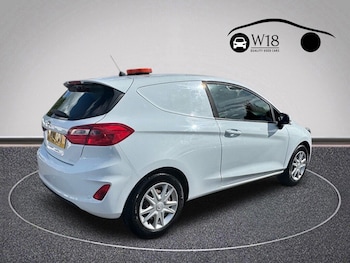 Used Ford Fiesta Van 2019 for sale - 75923878: Photo
