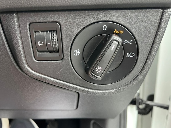 Used Volkswagen Polo 2018 for sale - 75998050: Photo 23