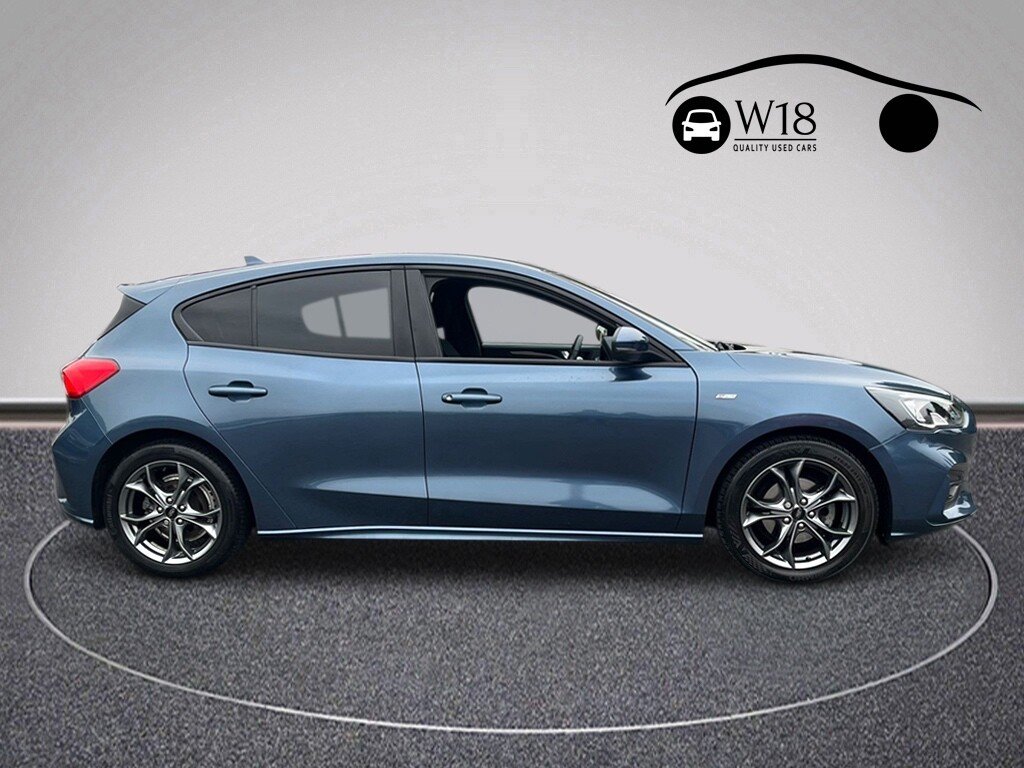 Used Ford Focus 2020 for sale - 76279911: Photo 2