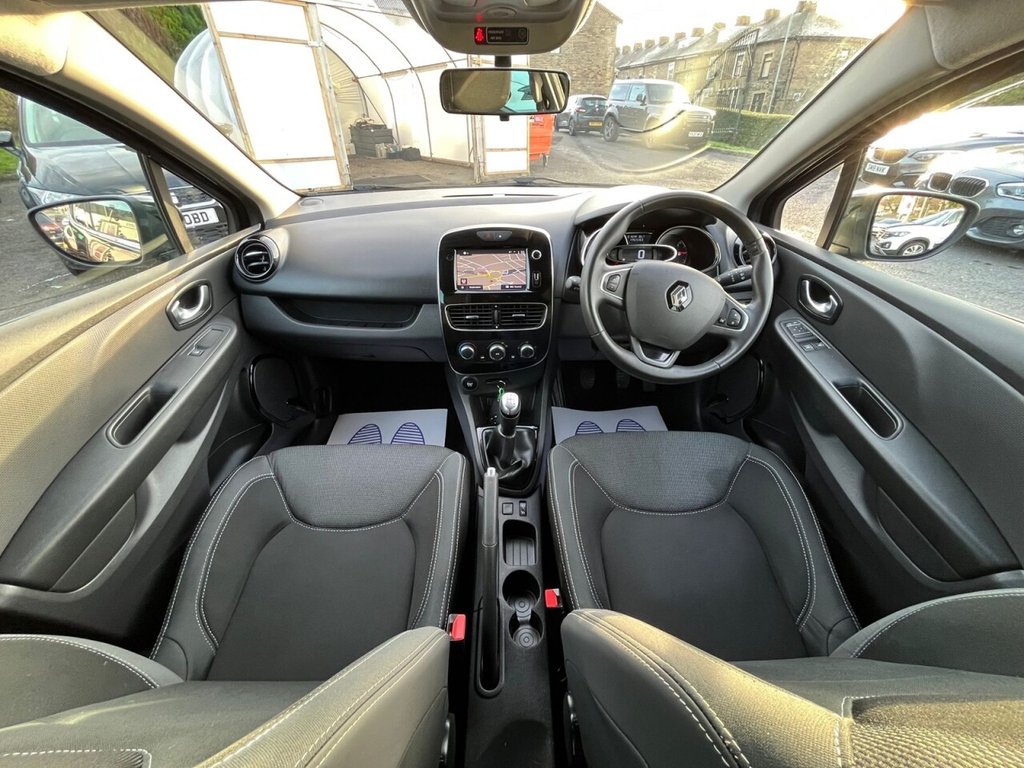 Used Renault Clio 2018 for sale - 76655394: Photo 18
