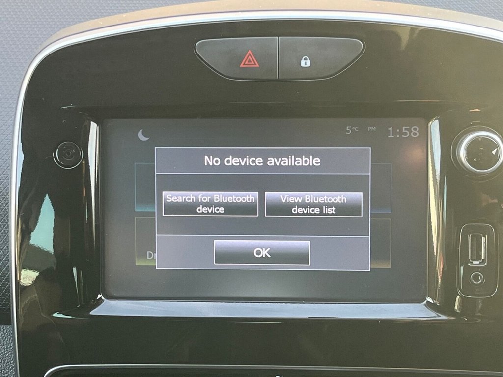 Used Renault Clio 2018 for sale - 76655394: Photo 28