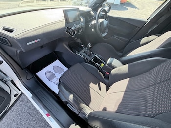 Used DS Automobiles DS 3 Crossback 2019 for sale - 78372475: Photo