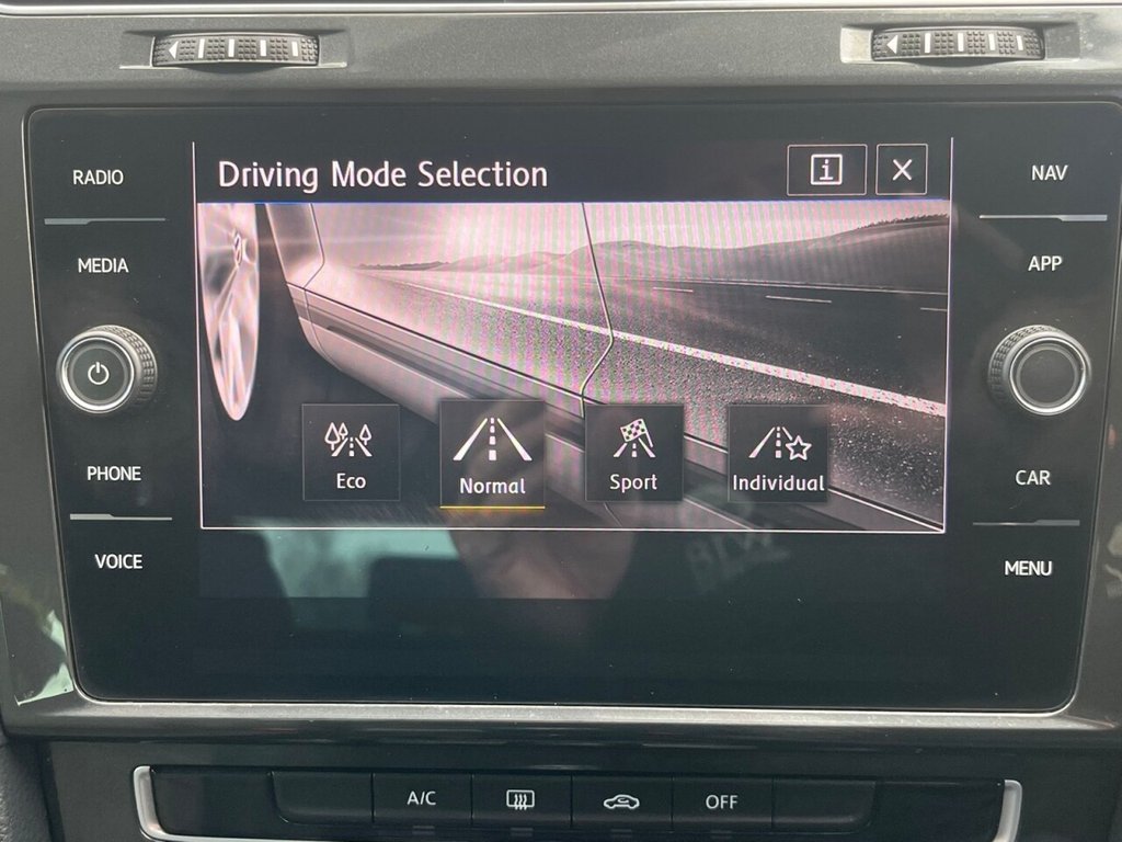 Used Volkswagen Golf 2019 for sale - 78044375: Photo 26