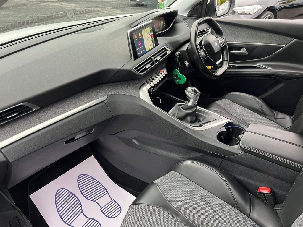 Used Peugeot 3008 2017 for sale - 76429883: Photo 5