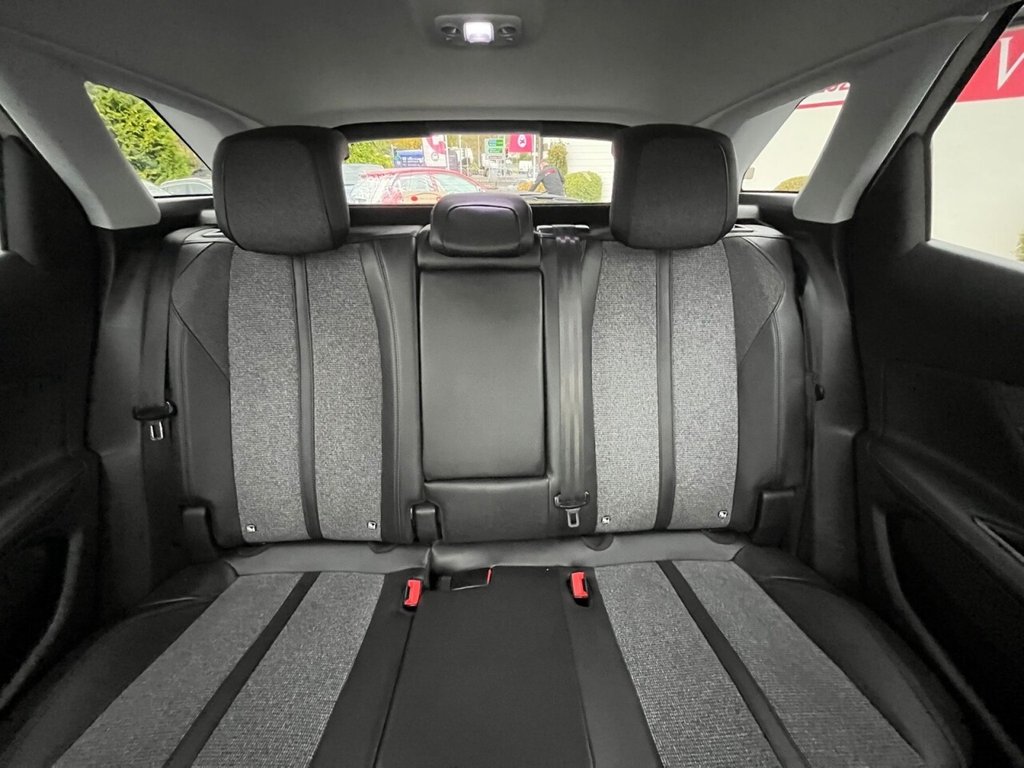 Used Peugeot 3008 2017 for sale - 76429883: Photo 7