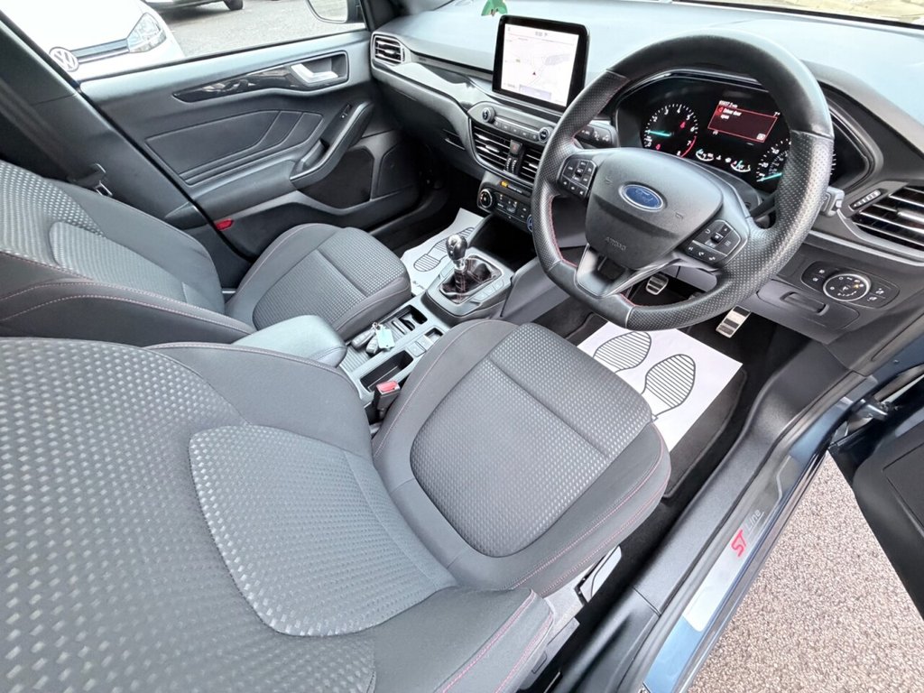 Used Ford Focus 2020 for sale - 76725043: Photo 11