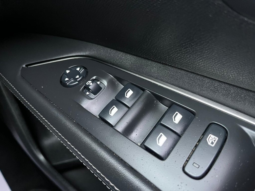 Used Peugeot 3008 2019 for sale - 76604842: Photo 13