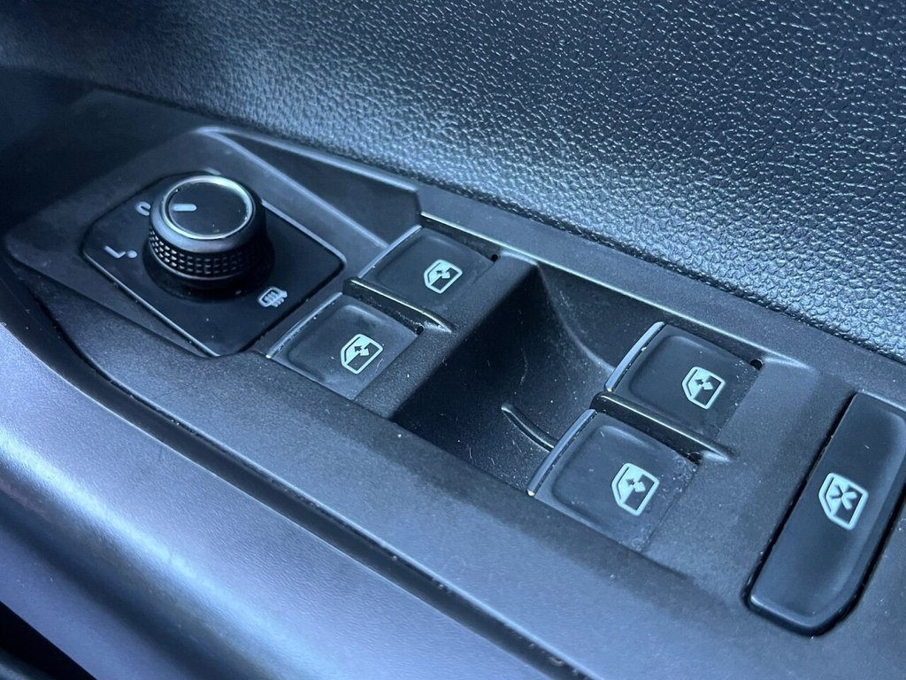 Used Volkswagen Polo 2018 for sale - 76655430: Photo 13