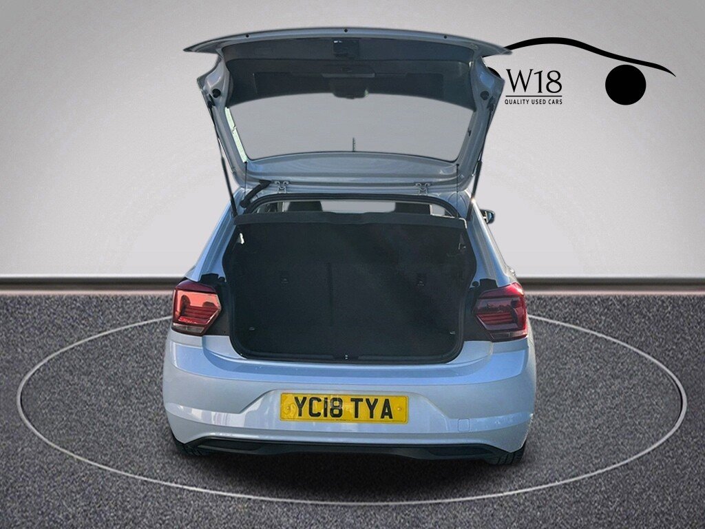 Used Volkswagen Polo 2018 for sale - 76655430: Photo 5