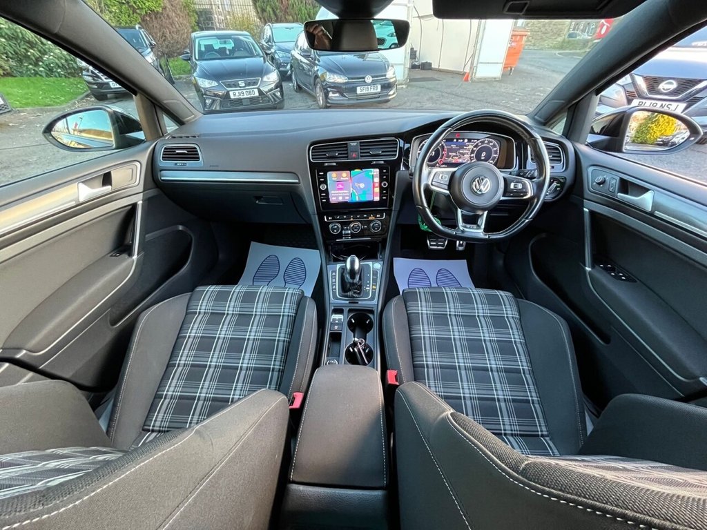 Used Volkswagen Golf 2019 for sale - 76655435: Photo 19