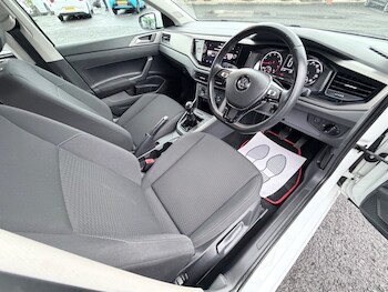 Used Volkswagen Polo 2018 for sale - 77534434: Photo