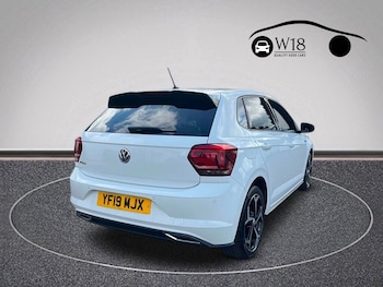 Used Volkswagen Polo 2019 for sale - 79598806: Photo