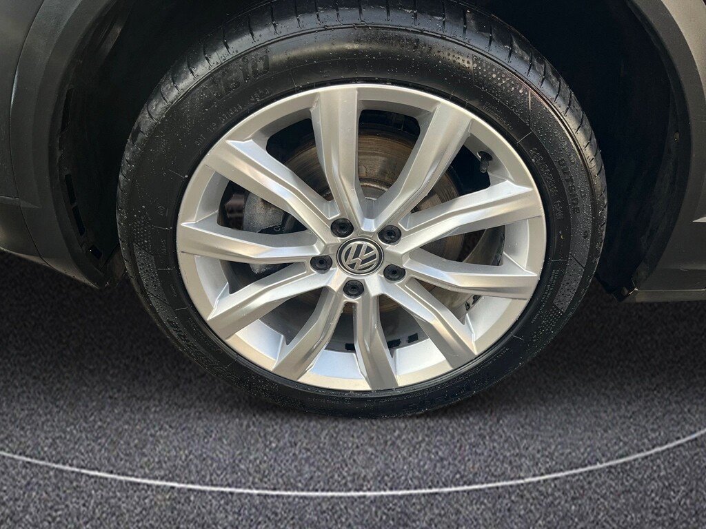 Used Volkswagen T-Roc 2020 for sale - 76496899: Photo 11