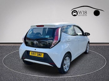 Used Toyota AYGO 2017 for sale - 79764528: Photo