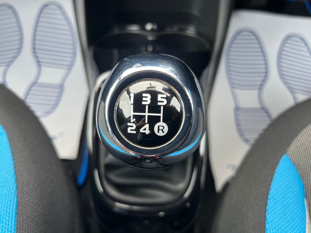 Used Toyota AYGO 2015 for sale - 77680548: Photo 10