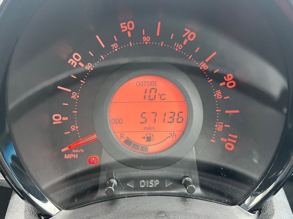 Used Toyota AYGO 2015 for sale - 77680548: Photo 21