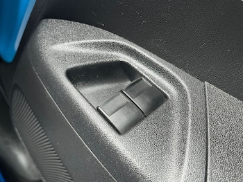 Used Toyota AYGO 2015 for sale - 77680548: Photo