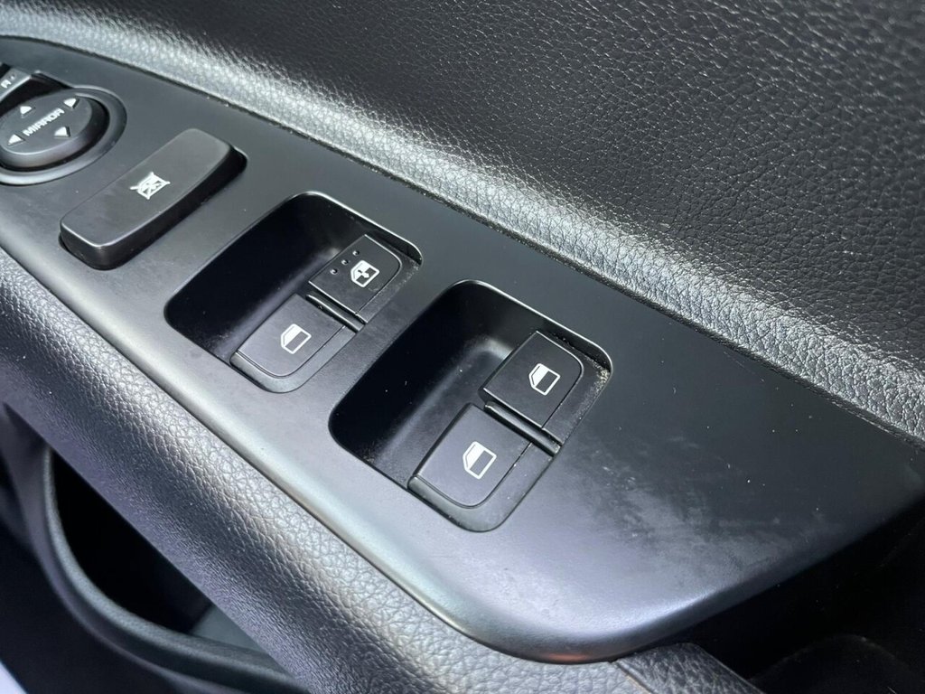 Used Kia Rio 2018 for sale - 76655385: Photo 14