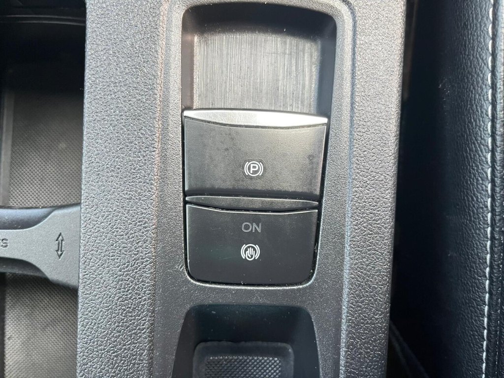 Used Ford Kuga 2021 for sale - 78200601: Photo 11