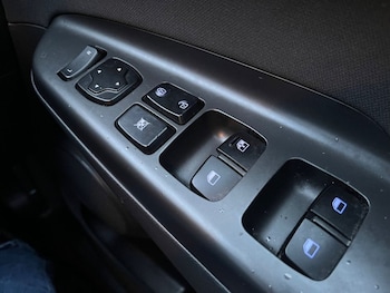 Used Hyundai KONA 2019 for sale - 77452029: Photo