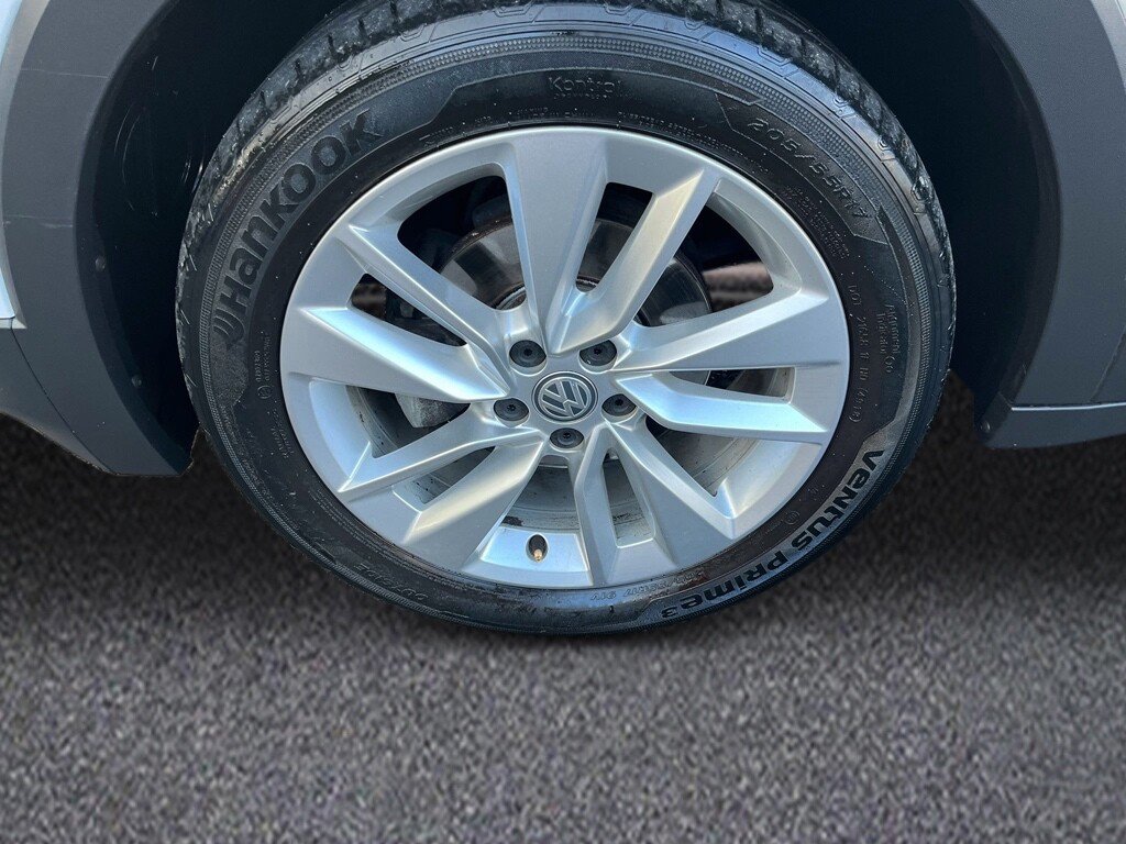 Used Volkswagen T-Cross 2019 for sale - 76570350: Photo 11