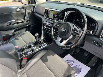 Used Kia Sportage 2019 for sale - 78672987: Photo