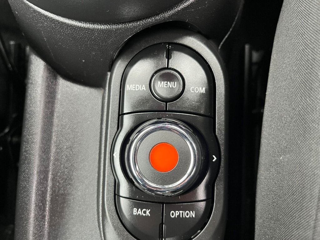 Used MINI Hatch 2018 for sale - 75998501: Photo 10