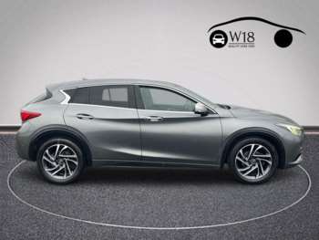 Used Infiniti Q30 2017 for sale - 74954816: Photo