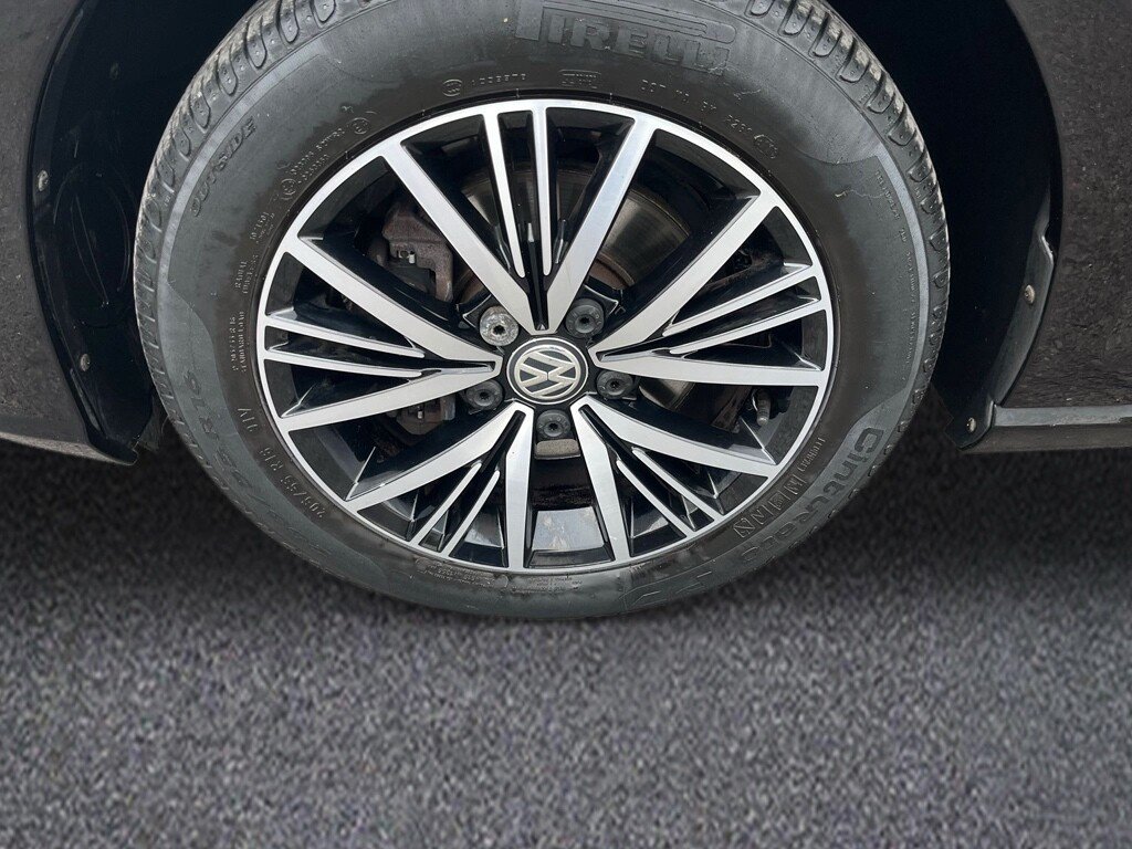 Used Volkswagen Golf 2017 for sale - 76280254: Photo 10