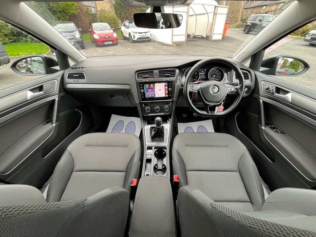 Used Volkswagen Golf 2017 for sale - 76280254: Photo 18