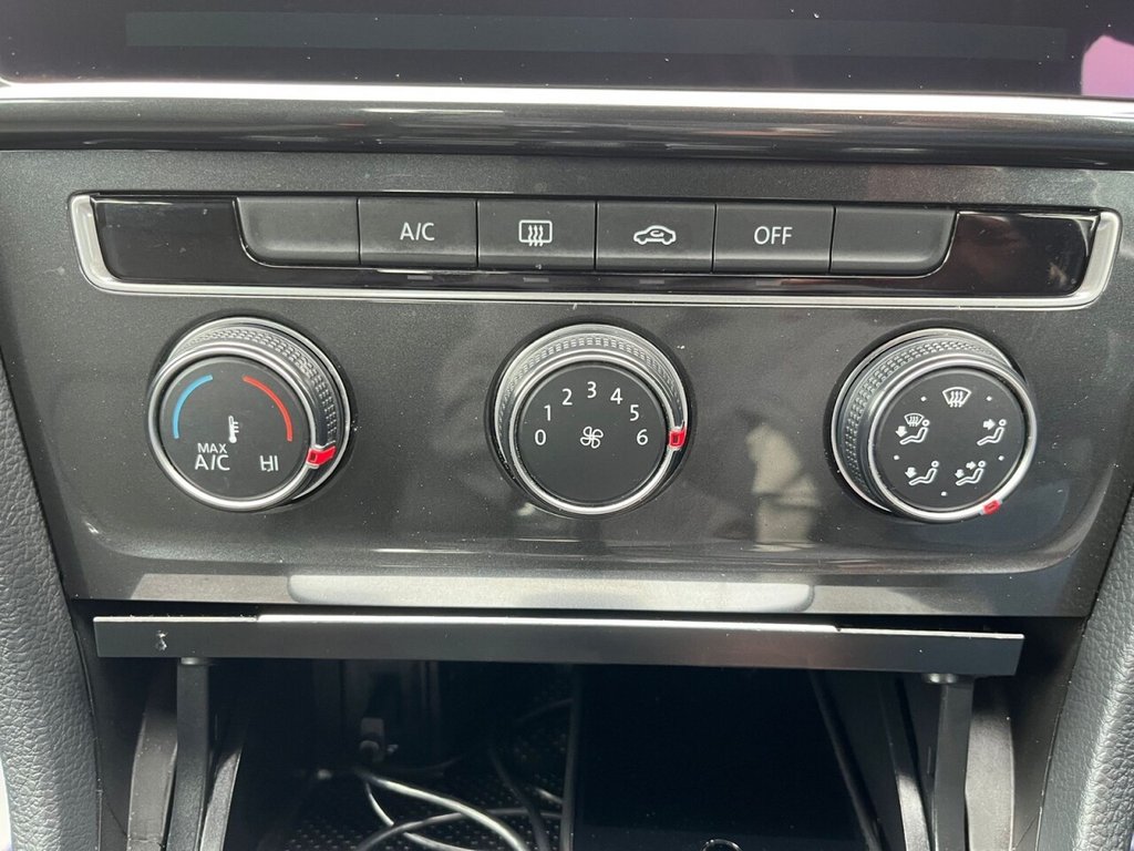 Used Volkswagen Golf 2017 for sale - 76280254: Photo 20