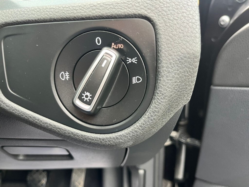 Used Volkswagen Golf 2017 for sale - 76280254: Photo 36