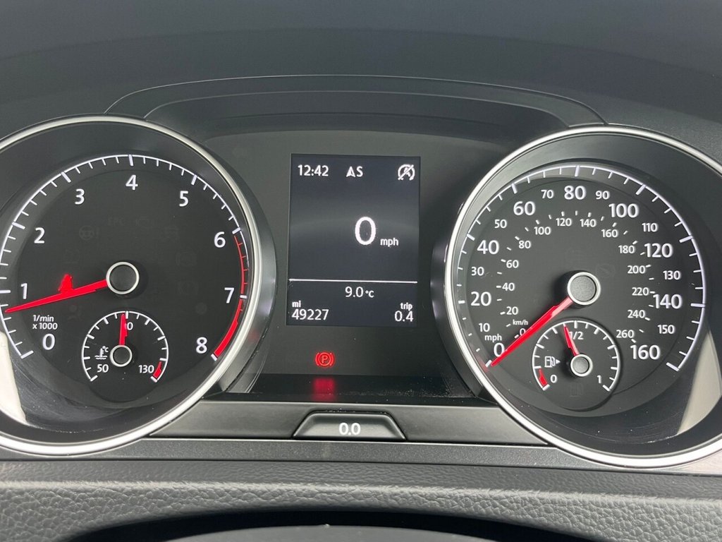 Used Volkswagen Golf 2017 for sale - 76280254: Photo 37