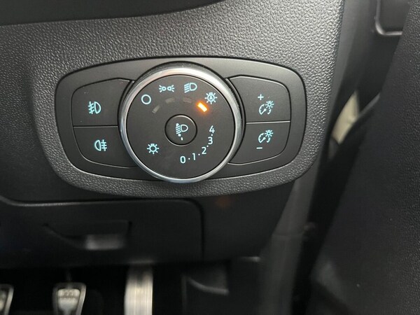 Used Ford Fiesta 2019 for sale - 76148228: Photo 34